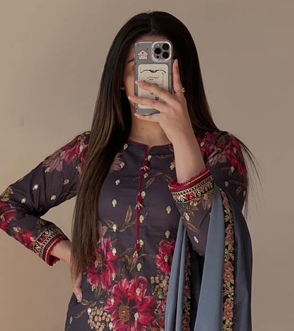 Iznik Replica Lawn Suit – Digital Printed Shirt with Heavy Embroidery & Silk Dupatta for Women